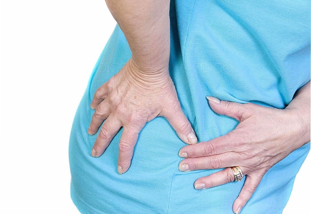 douleur à l'articulation de la hanche due à l'arthrose